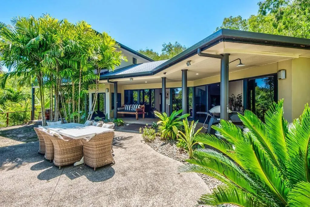 Holiday home The Palms - Two Buggies Included Villa Hamilton Island Australia